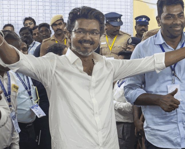 టీవీకే విజయ్ ని చూసి...బాబు రేవంత్ కి ఇబ్బందేనా ? 